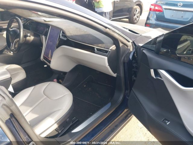 Photo 4 VIN: 5YJSA1H19EFP63636 - TESLA MODEL S 