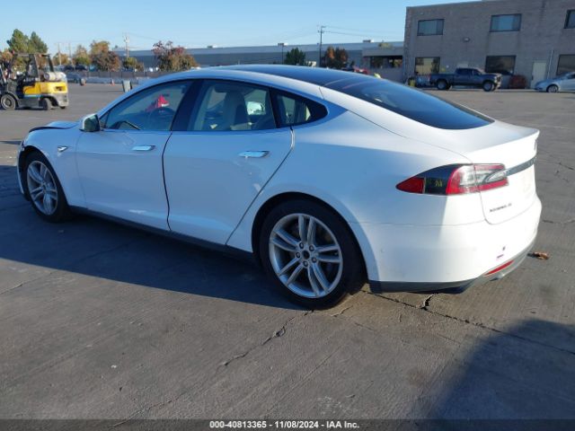 Photo 2 VIN: 5YJSA1H19FFP77957 - TESLA MODEL S 