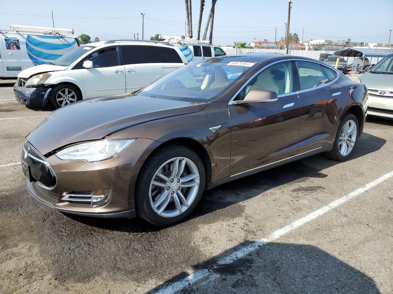 Photo 0 VIN: 5YJSA1H1XEFP36963 - TESLA MODEL S 