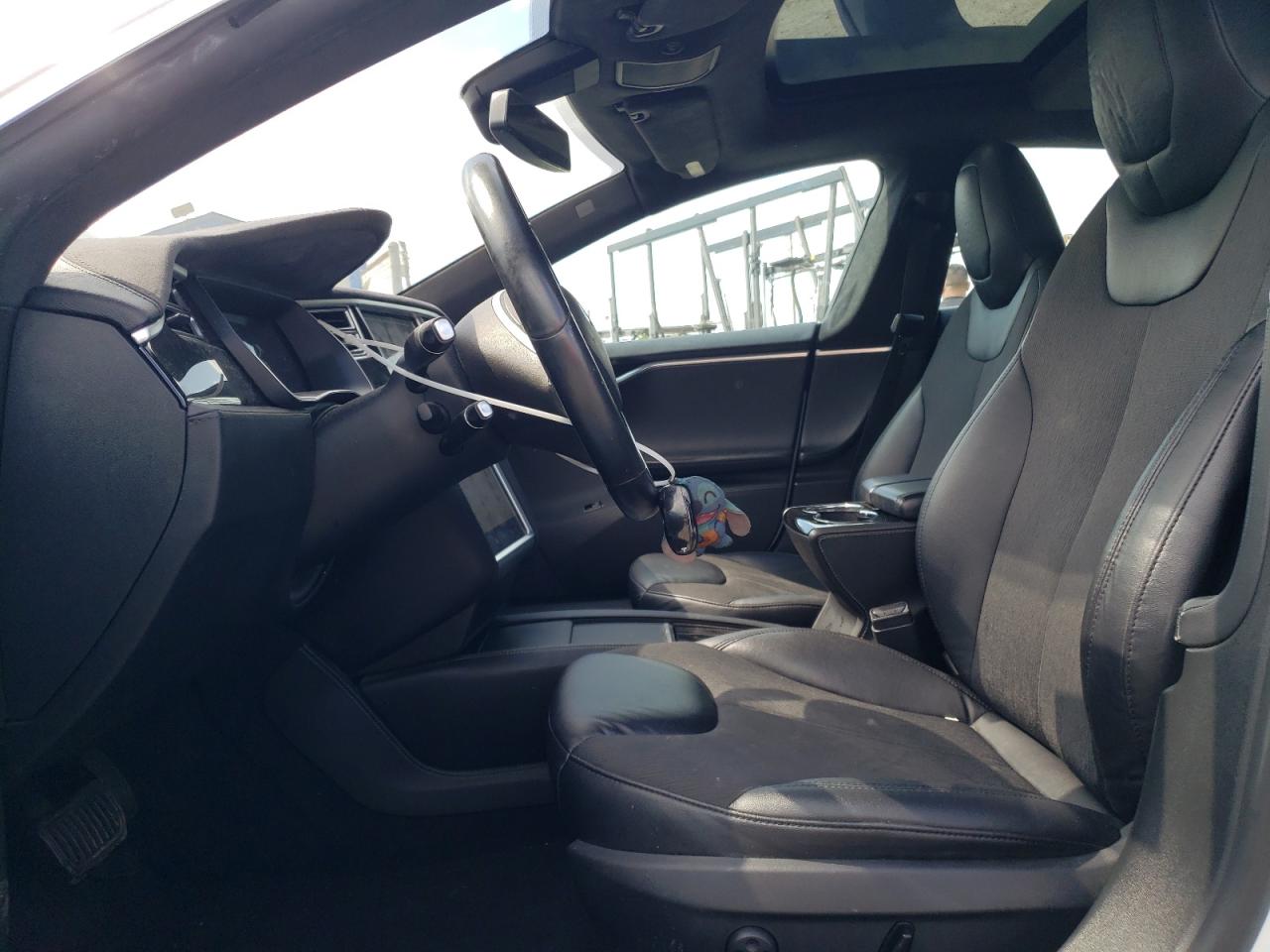 Photo 6 VIN: 5YJSA1H1XEFP61801 - TESLA MODEL S 