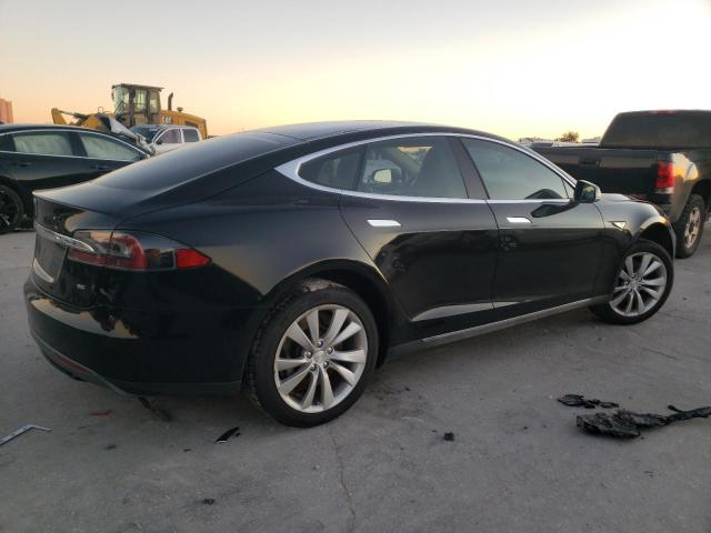 Photo 2 VIN: 5YJSA1H1XFF090034 - TESLA MODEL S 85 