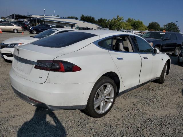 Photo 2 VIN: 5YJSA1H1XFFP75781 - TESLA MODEL S 85 