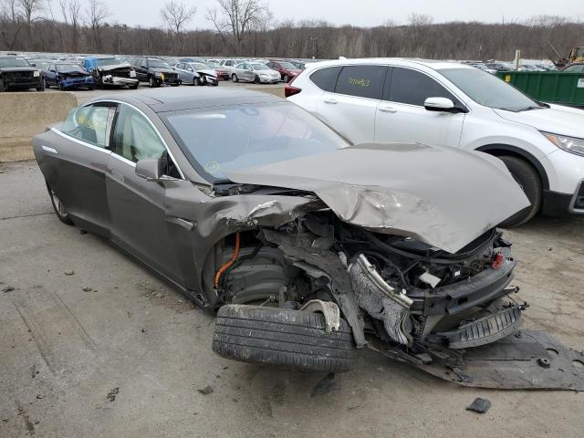 Photo 3 VIN: 5YJSA1H20FF085529 - TESLA MODEL S 85 