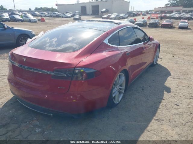 Photo 3 VIN: 5YJSA1H21FF081022 - TESLA MODEL S 