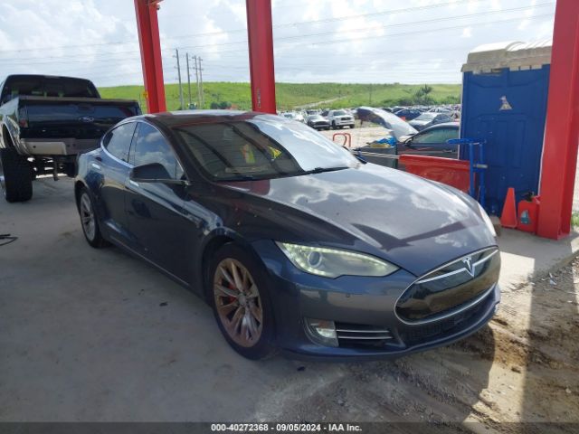 Photo 0 VIN: 5YJSA1H21FFP79727 - TESLA MODEL S 