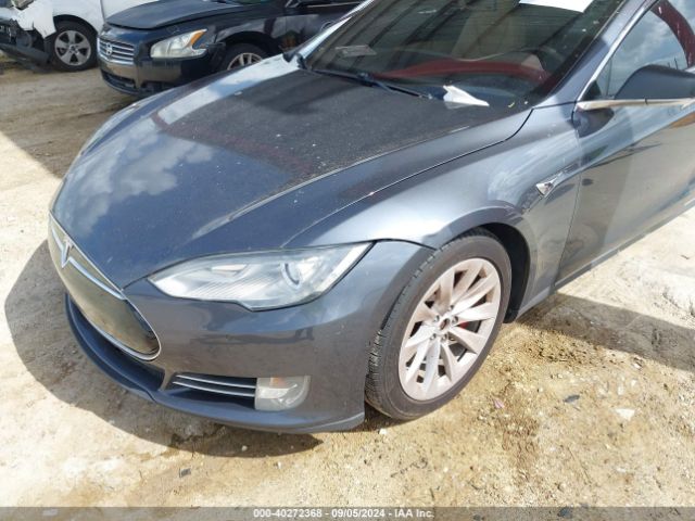 Photo 5 VIN: 5YJSA1H21FFP79727 - TESLA MODEL S 