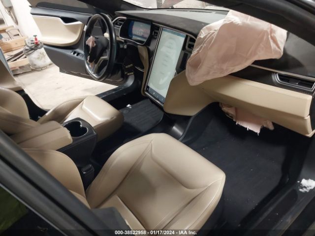 Photo 4 VIN: 5YJSA1H22EFP62630 - TESLA MODEL S 