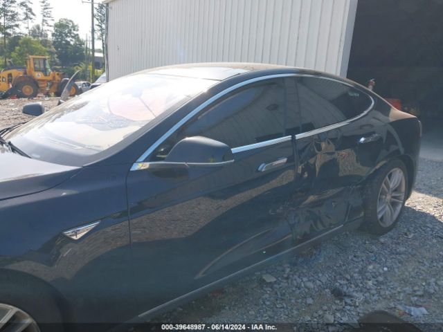 Photo 5 VIN: 5YJSA1H22FF095253 - TESLA MODEL S 85 