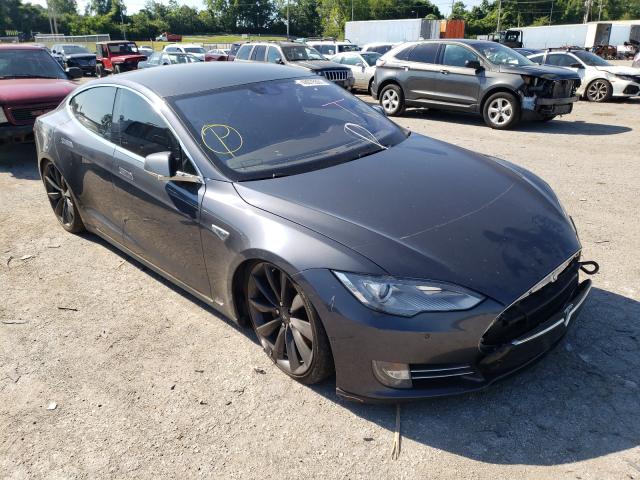 Photo 0 VIN: 5YJSA1H22FFP66923 - TESLA MODEL S 85 