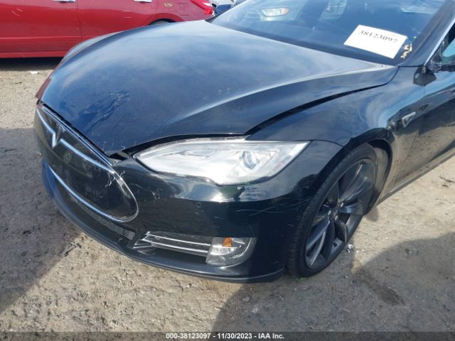 Photo 5 VIN: 5YJSA1H23FF084553 - TESLA MODEL S 