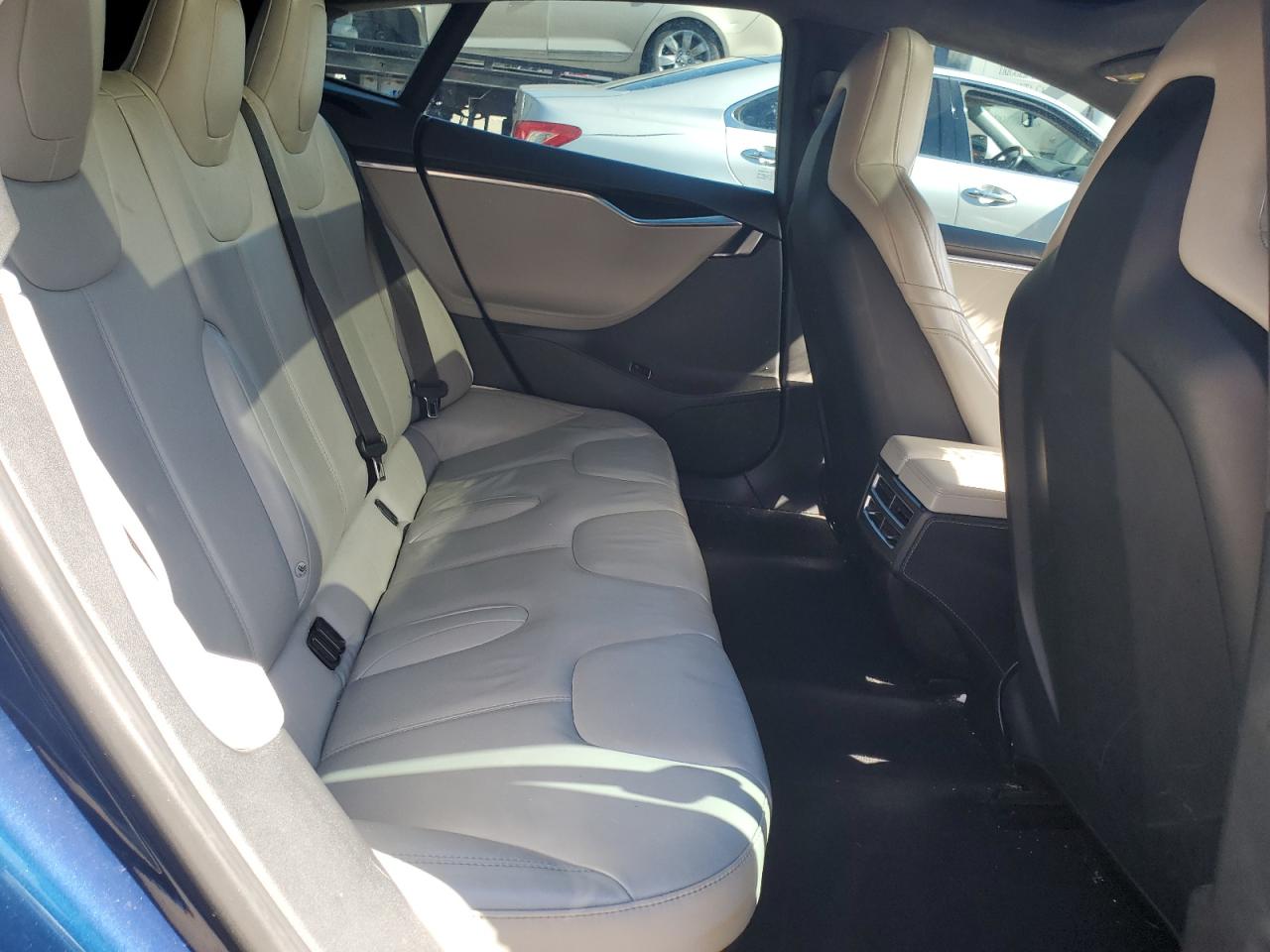 Photo 9 VIN: 5YJSA1H23FF095164 - TESLA MODEL S 