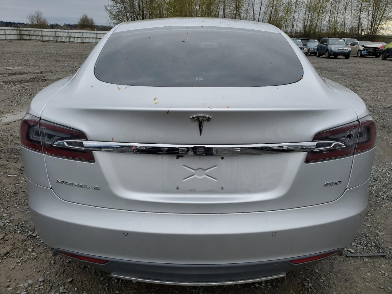 Photo 5 VIN: 5YJSA1H25FFP69962 - TESLA MODEL S 