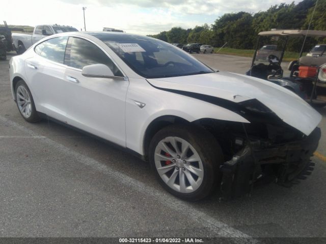 Photo 0 VIN: 5YJSA1H25FFP77656 - TESLA MODEL S 