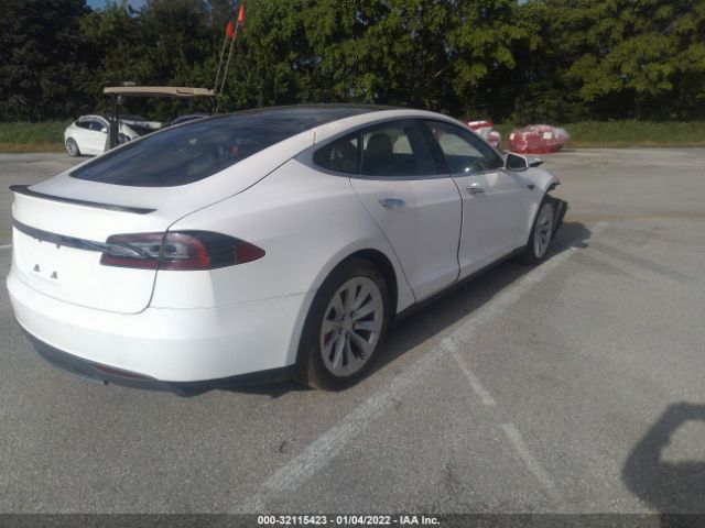 Photo 3 VIN: 5YJSA1H25FFP77656 - TESLA MODEL S 