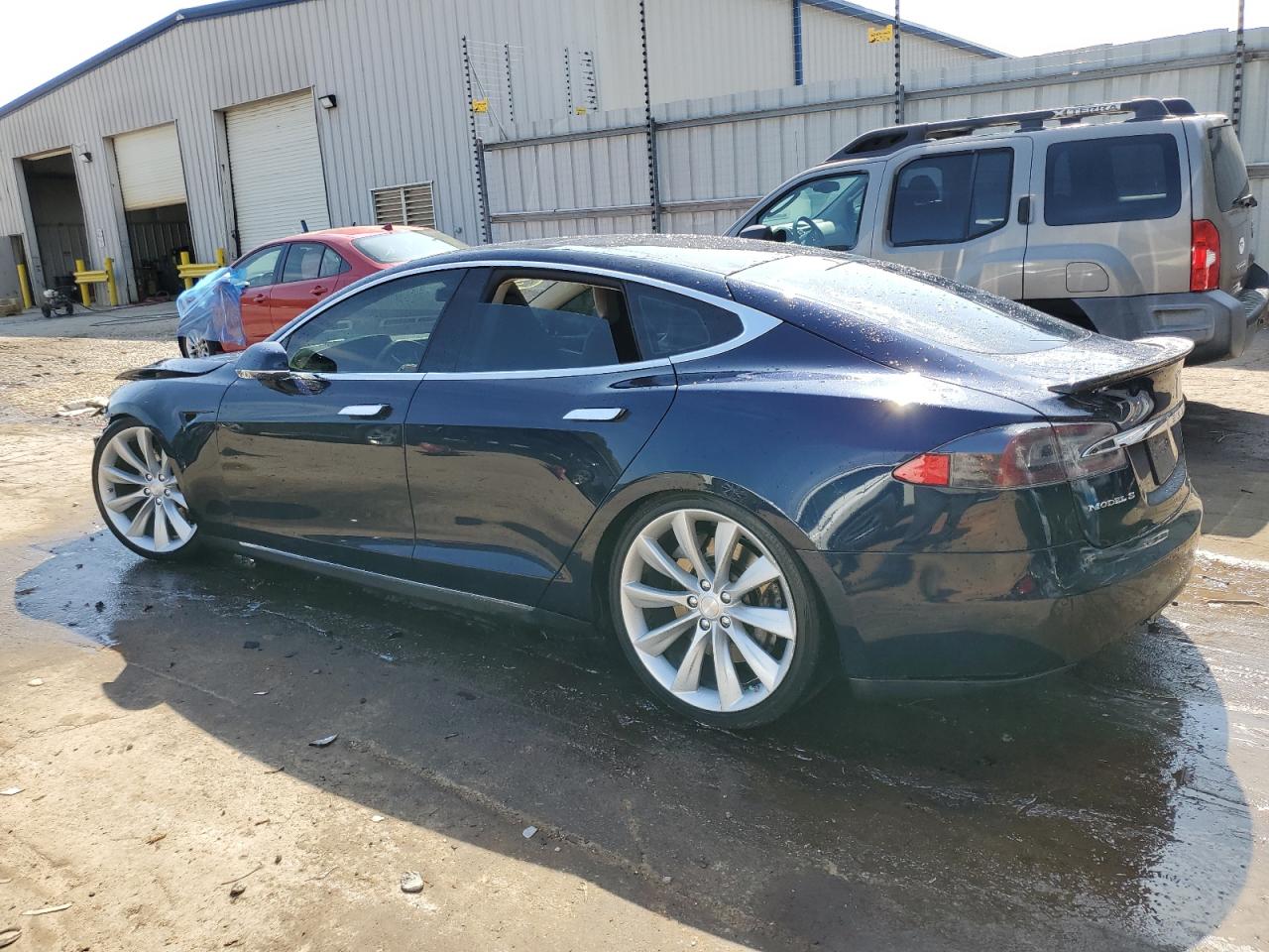 Photo 1 VIN: 5YJSA1H26FFP69761 - TESLA MODEL S 