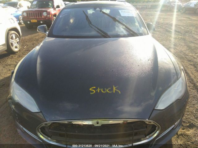 Photo 9 VIN: 5YJSA1H27FFP74693 - TESLA MODEL S 