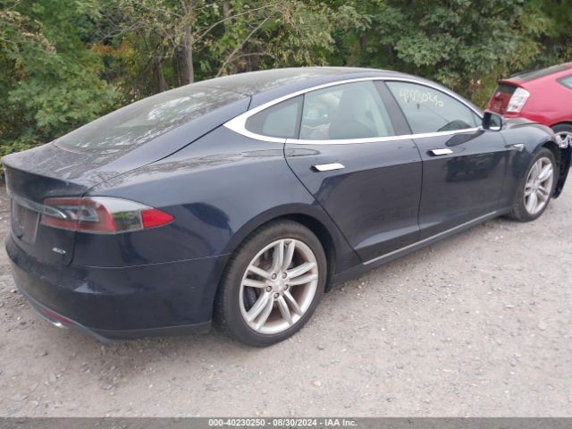 Photo 3 VIN: 5YJSA1H27FFP77450 - TESLA MODEL S 