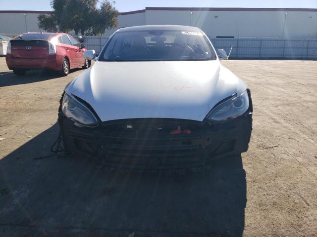 Photo 4 VIN: 5YJSA1H28FF083320 - TESLA MODEL S 85 