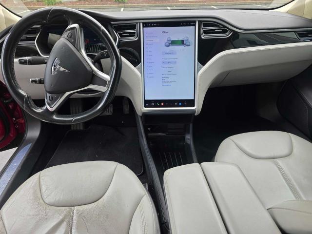 Photo 8 VIN: 5YJSA1H28FF095869 - TESLA MODEL S 