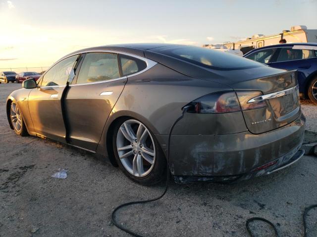 Photo 2 VIN: 5YJSA1H28FF097329 - TESLA MODEL S 