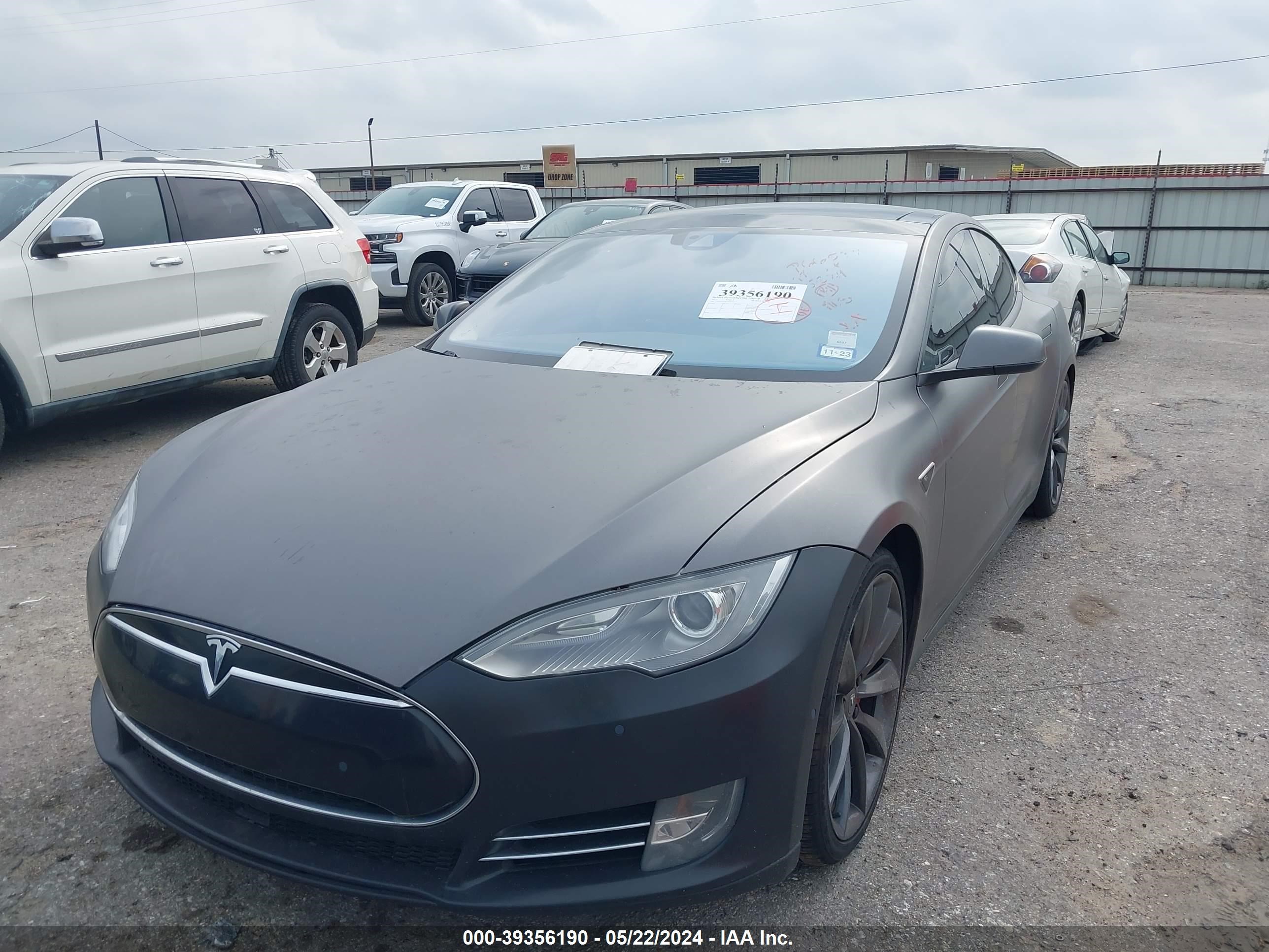 Photo 5 VIN: 5YJSA1H28FFP66537 - TESLA MODEL S 