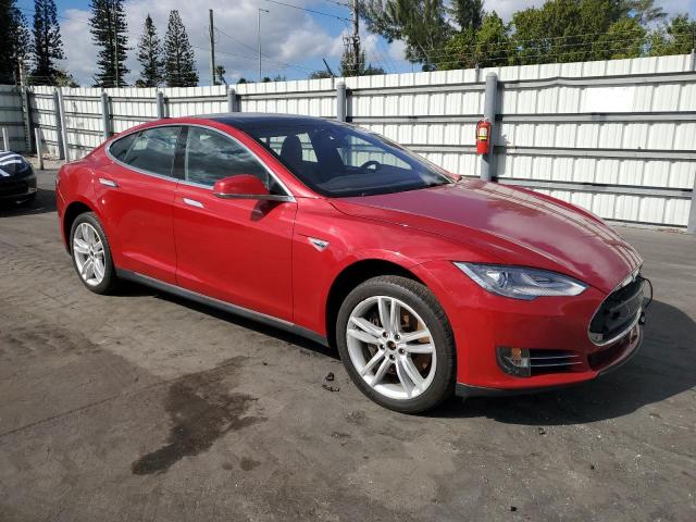 Photo 3 VIN: 5YJSA1H28FFP70863 - TESLA MODEL S 85 