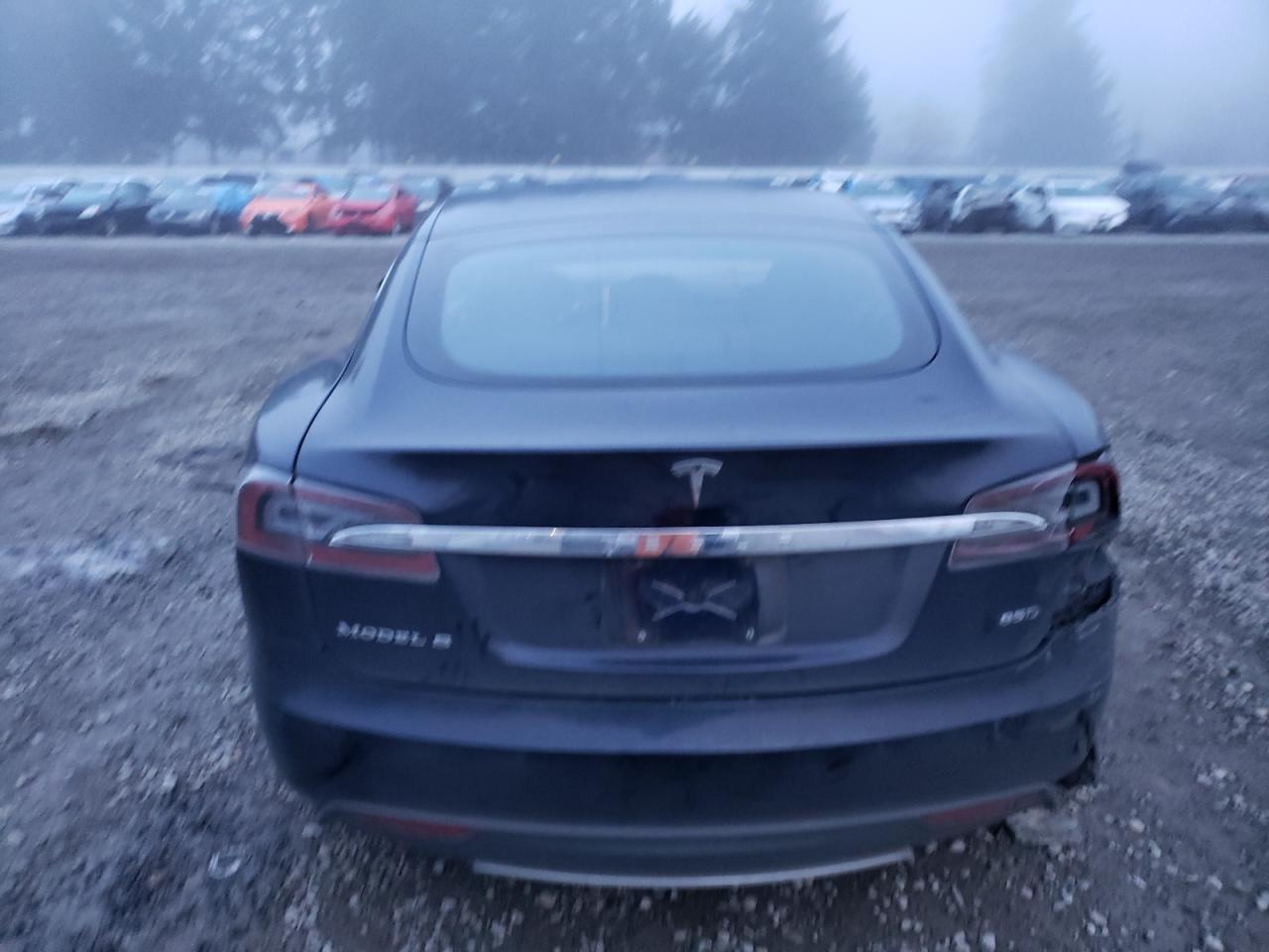 Photo 5 VIN: 5YJSA1H29FF084217 - TESLA MODEL S 