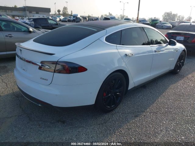 Photo 3 VIN: 5YJSA1H2XFFP68256 - TESLA MODEL S 