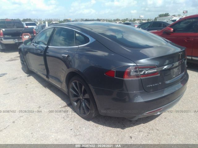 Photo 2 VIN: 5YJSA1H2XFFP71870 - TESLA MODEL S 