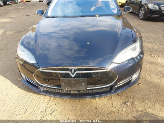 Photo 5 VIN: 5YJSA1H2XFFP74722 - TESLA MODEL S 