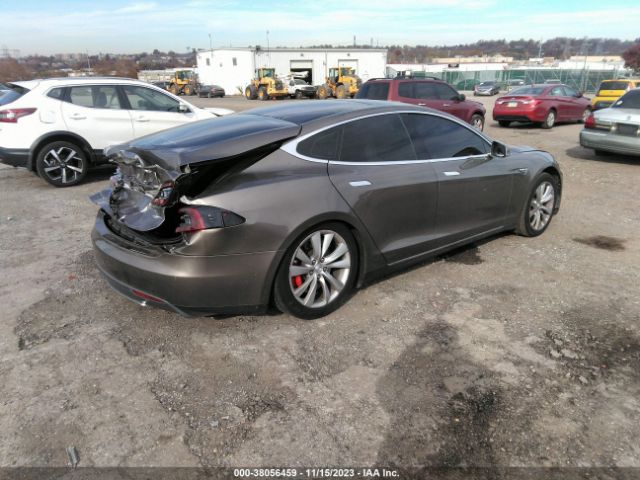 Photo 3 VIN: 5YJSA1H40FF089470 - TESLA MODEL S 