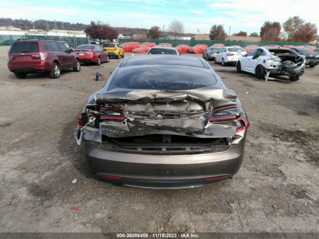 Photo 5 VIN: 5YJSA1H40FF089470 - TESLA MODEL S 