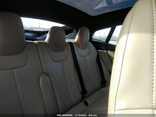 Photo 7 VIN: 5YJSA1H40FF089470 - TESLA MODEL S 