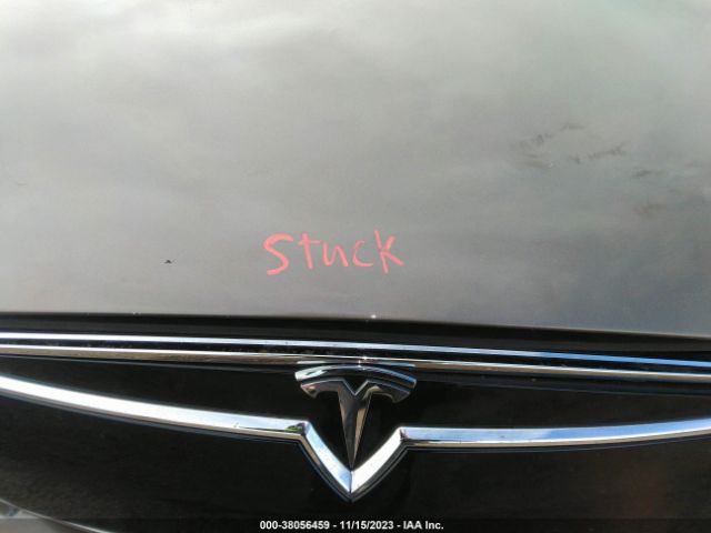 Photo 9 VIN: 5YJSA1H40FF089470 - TESLA MODEL S 