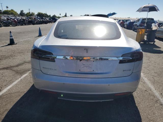 Photo 5 VIN: 5YJSA1H44FF081033 - TESLA MODEL S 