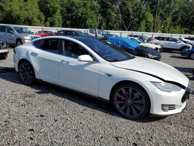 Photo 3 VIN: 5YJSA1H44FF082814 - TESLA MODEL S 