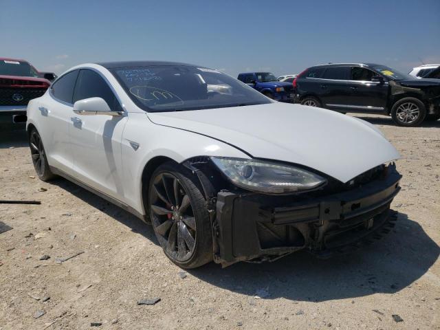 Photo 0 VIN: 5YJSA1H44FF088810 - TESLA MODEL S P8 