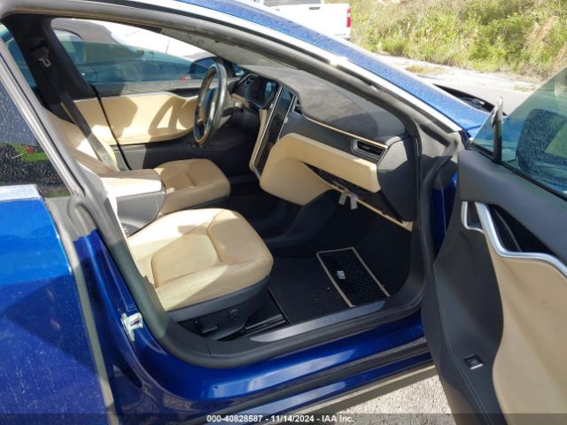 Photo 4 VIN: 5YJSA1H49FF097499 - TESLA MODEL S 