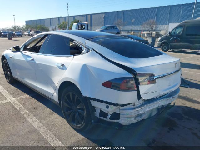 Photo 2 VIN: 5YJSA1S11EFP33099 - TESLA MODEL S 