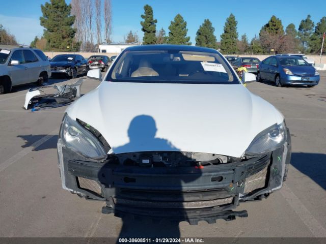 Photo 5 VIN: 5YJSA1S11EFP33099 - TESLA MODEL S 