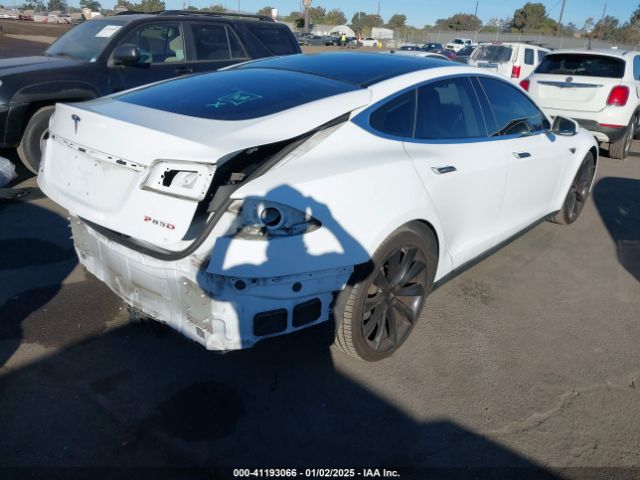 Photo 3 VIN: 5YJSA1S14FFP78149 - TESLA MODEL S 