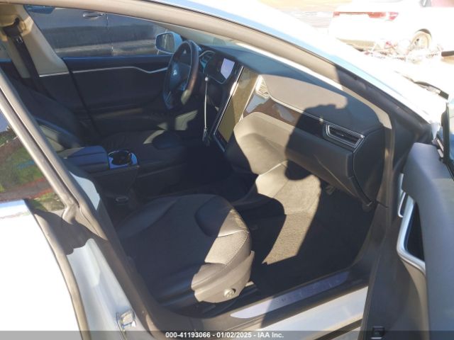 Photo 4 VIN: 5YJSA1S14FFP78149 - TESLA MODEL S 