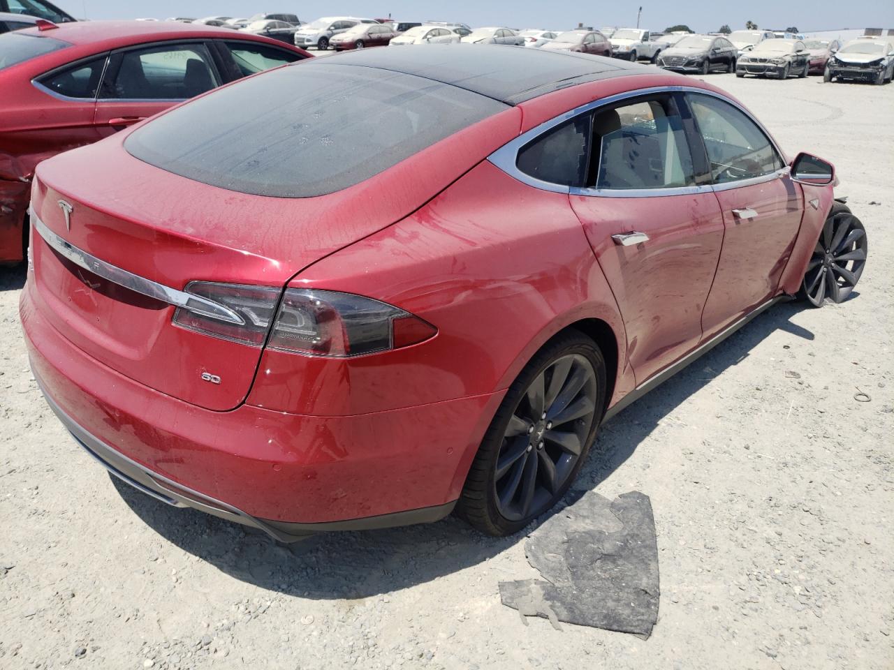 Photo 2 VIN: 5YJSA1S17FFP76167 - TESLA MODEL S 