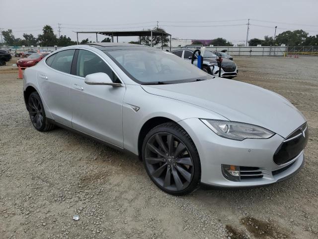 Photo 3 VIN: 5YJSA1S19EFP41953 - TESLA MODEL S 