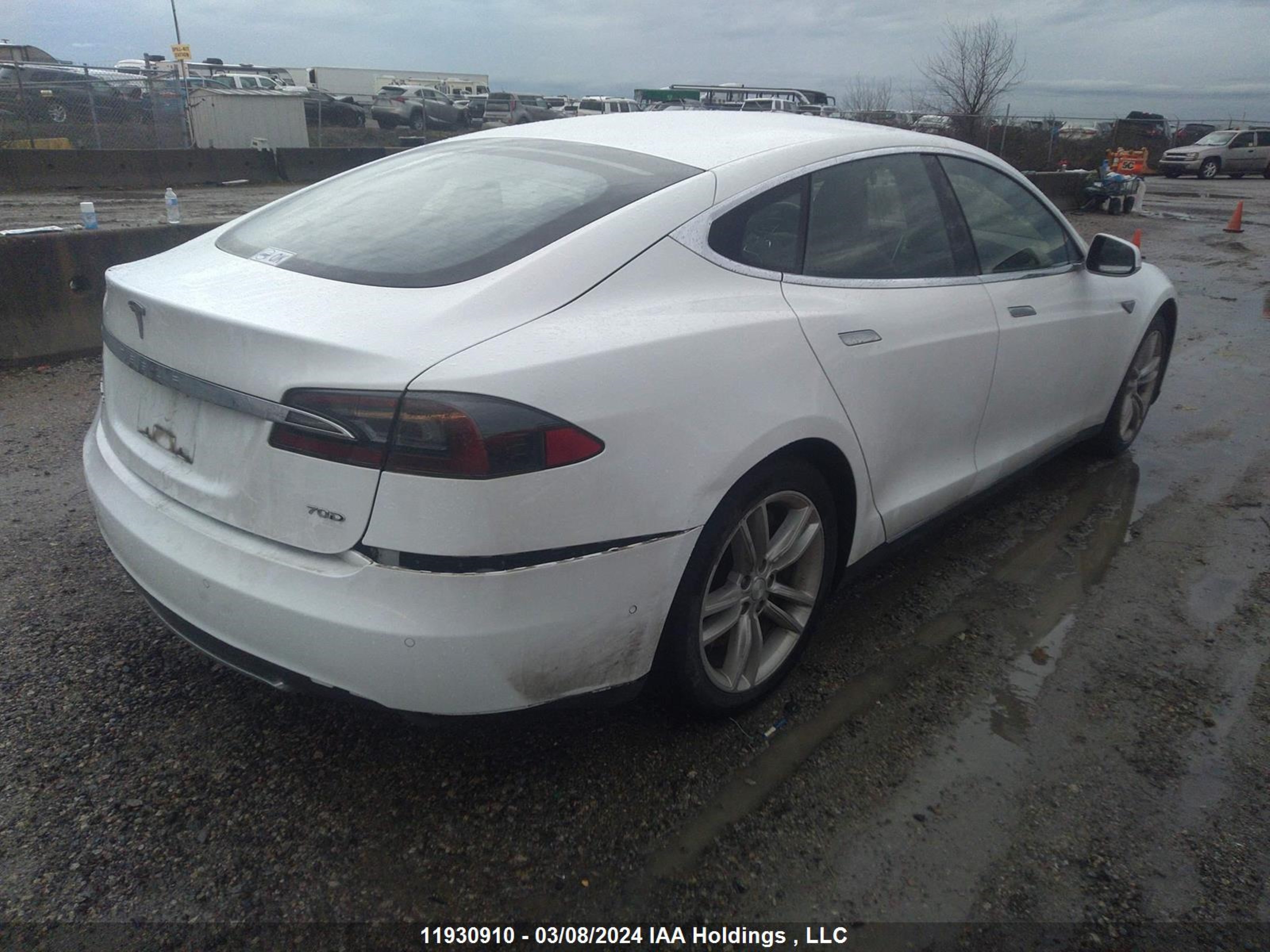 Photo 3 VIN: 5YJSA1S20FF088407 - TESLA MODEL S 