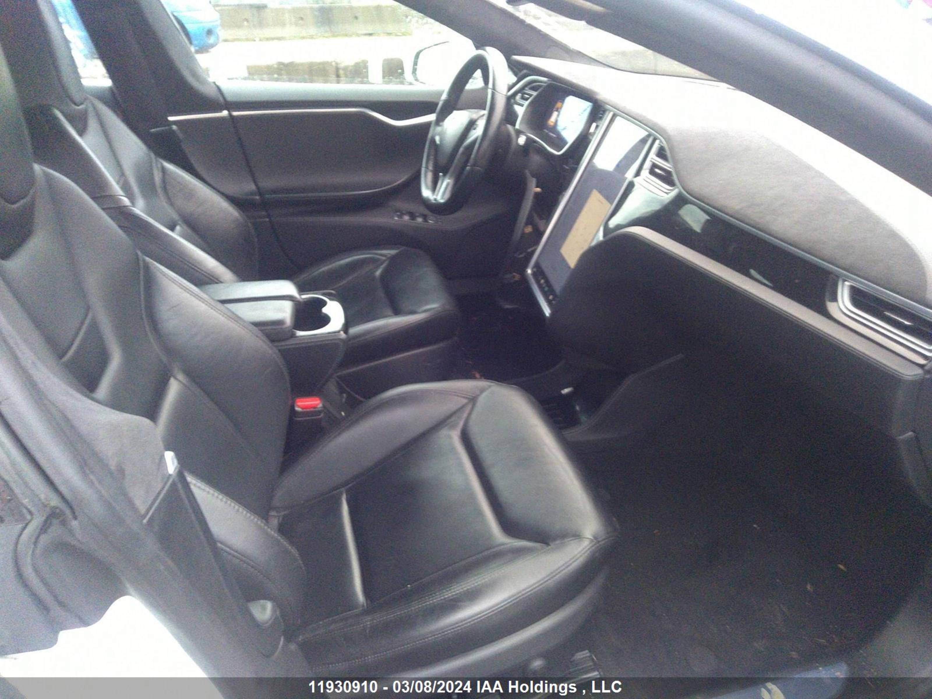 Photo 4 VIN: 5YJSA1S20FF088407 - TESLA MODEL S 