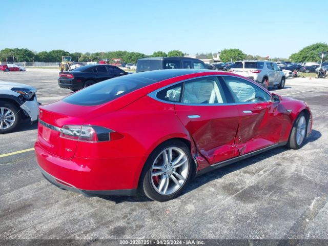 Photo 3 VIN: 5YJSA1S21FF086861 - TESLA MODEL S 