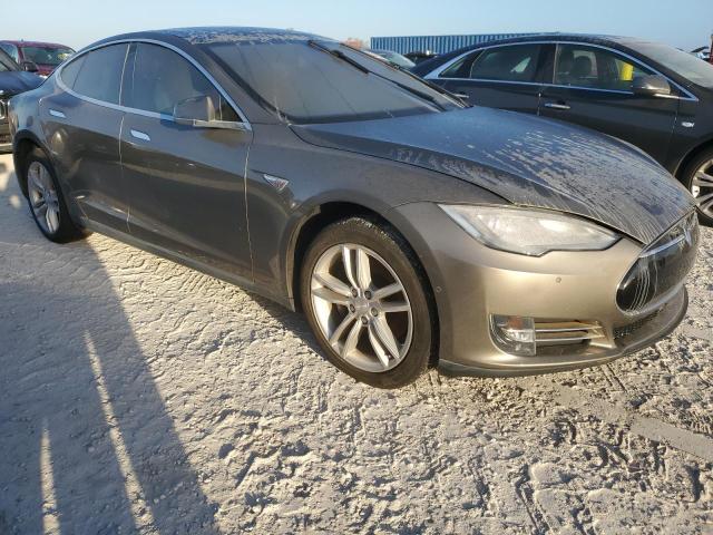 Photo 3 VIN: 5YJSA1S24FF088524 - TESLA MODEL S 70 