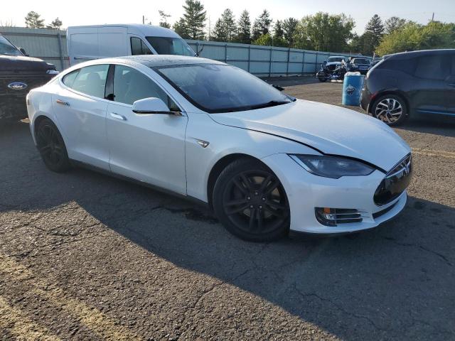 Photo 3 VIN: 5YJSA1S25FF095837 - TESLA MODEL S 70 