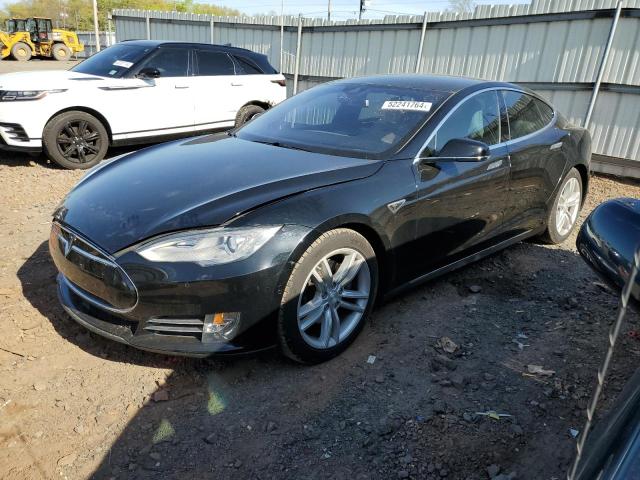 Photo 0 VIN: 5YJSA1S25FF099810 - TESLA MODEL S 